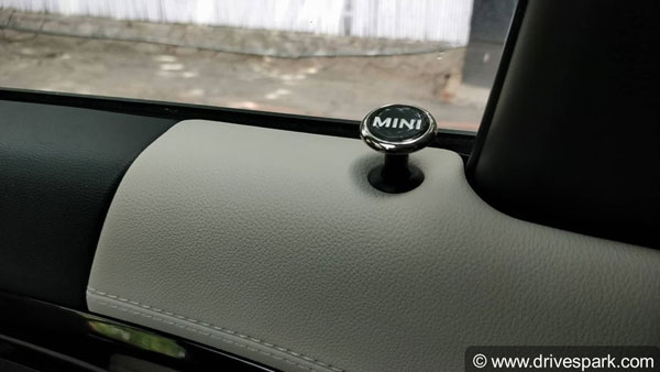 2018 MINI Countryman Top Features: BMW X1 Platform, Picnic Bench, Switch Gears, Split Seats & More