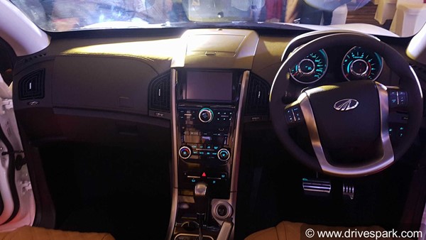 2018 Mahindra XUV500 Top Variant In High Demand; Bookings Doubled Since Launch