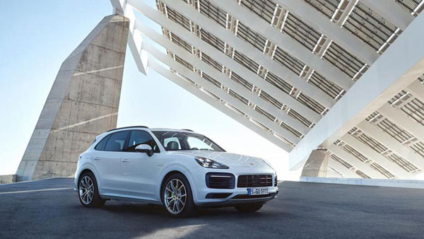 New 2018 Porsche Cayenne E-Hybrid India Launch By September; Borrows Technology From The 918 Spyder New 2018 Porsche Cayenne E-Hybrid India Launch By September; Borrows Technology From The 918 Spyder