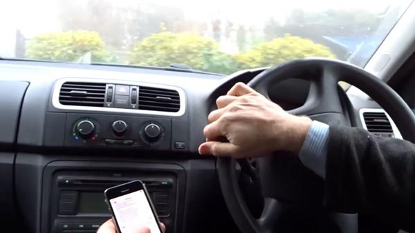 No Fine For Using Phone While Driving In Kerala; No Law Against Talking On Phone