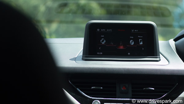 Tata Nexon Disadvantages (Cons) and Advantages (Pros): Design, Features, AMT, Comfort, Practicality & More