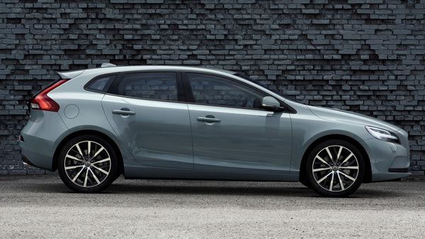 Volvo Offers Test Drive Service Of V40 Through Amazon Prime UK; 45 Minute Drive With Volvo Specialist