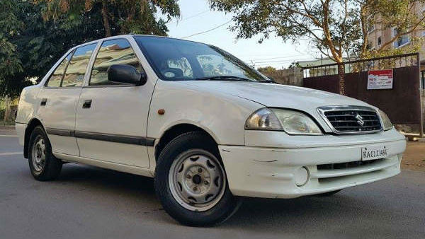 Why You Should Park Your Car In A Garage — Advantages And Disadvantages Of Parking In A Garage