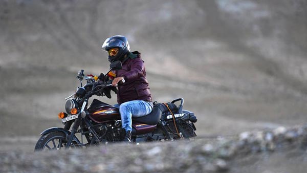 Bajaj Auto Launches Avenger FLG Rides 2018-19