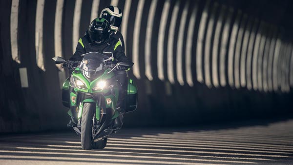 New 2019 Kawasaki Ninja 1000 Launched In India; Priced At Rs 9.99 Lakh