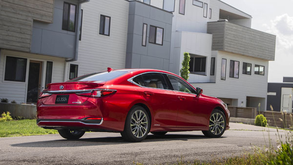 New Generation Lexus ES 300h India Launch In August 2018