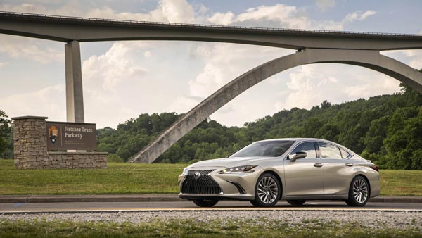 New Generation Lexus ES 300h India Launch In August 2018