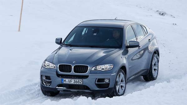 Nigerian Man gets Buried In A BMW X6 — Son Fulfils Promise To Father