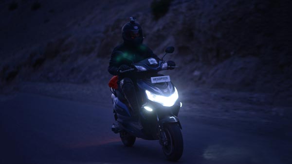 Okinawa Praise Becomes The First Electric Two-Wheeler To Complete A Successful Trip to Leh