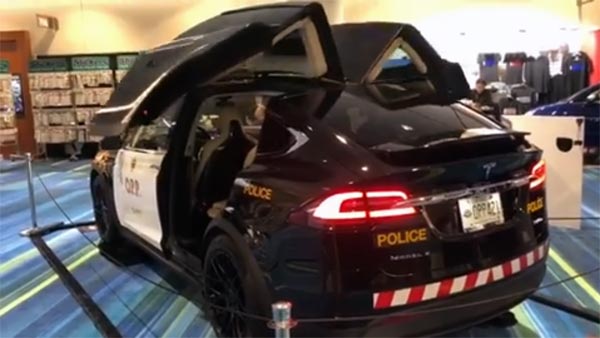 Swiss Police Gets Tesla Model X SUV; Replaces Old Diesel Police Cars Swiss Police Gets Tesla Model X SUV; Replaces Old Diesel Police Cars