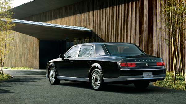 New Toyota Century Unveiled; Celebrates 100th Birthday of Toyota Group Founder