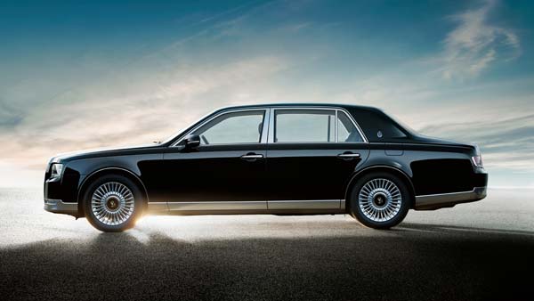 New Toyota Century Unveiled; Celebrates 100th Birthday of Toyota Group Founder