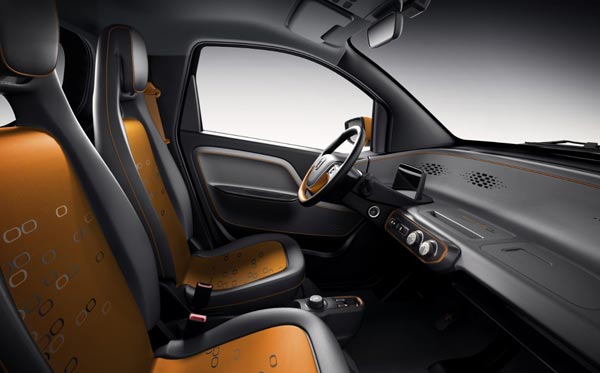 Baojun E100 Electric Car Spotted Testing In India