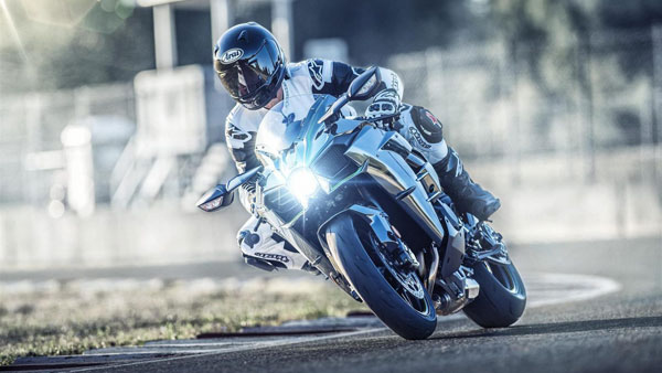 2019 Kawasaki Ninja H2, H2 Carbon And H2R Launched In India At 34.50 Lakh