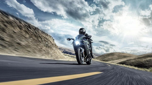2019 Kawasaki Ninja H2, H2 Carbon And H2R Launched In India At 34.50 Lakh