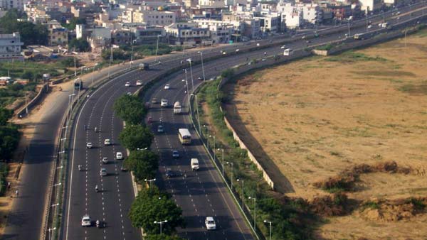 Delhi-Mumbai Expressway: Construction To Begin From December 2018 Says Nitin Gadkari
