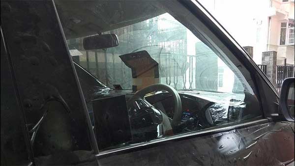 2018 Maruti Ertiga Facelift Spotted In India With Emission Testing Equipment