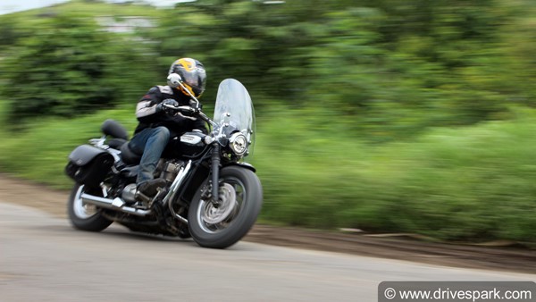 Triumph Bonneville Speedmaster Road Test Review — A Retro Looking Modern Classic Cruiser