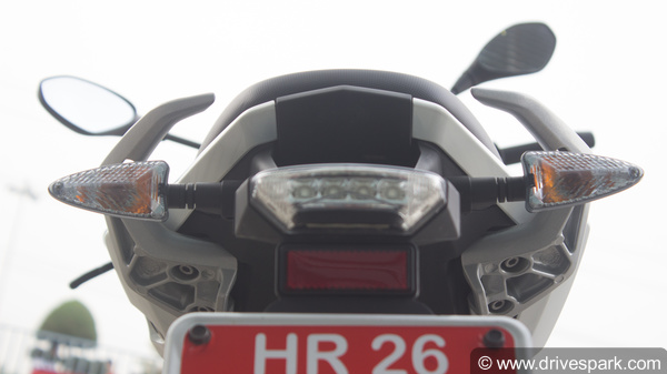 BMW G 310 R Review: First Ride Report