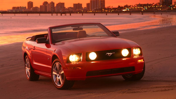 Ford Mustang Burnout Fails And Catches Fire — No Crowd Was Harmed In The Process