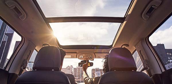 Jeep Compass Limited Plus Model Spotted With Sunroof - Launch Next Month