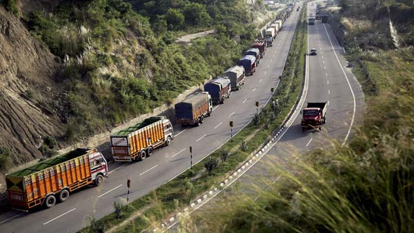 Speed Governors On Commercial Vehicles To Be Abolished, Says Nitin Gadkari