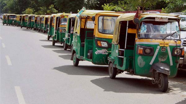 Speed Governors On Commercial Vehicles To Be Abolished, Says Nitin Gadkari