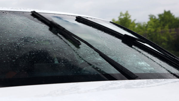 10 Reasons For A Car’s Windshield To Crack — How To Avoid It? 10 Reasons For A Car’s Windshield To Crack — How To Avoid It?