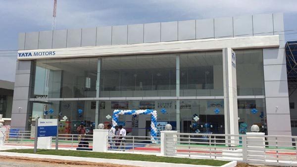 Tata Motors Dealer Sold Old Car As New - Court Orders To Provide A New Car