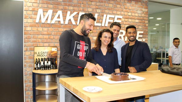 Yuvraj Singh Buys A BMW G 310 R