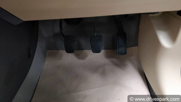 New Ford Aspire 2018 — The Compact-Sedan For The Driver In You