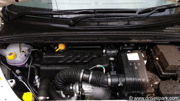 Mahindra Marazzo Road Test Review — The MPV Which Does All?