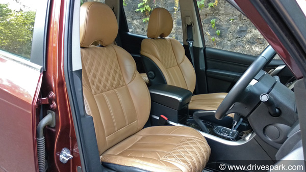 Mahindra XUV500 W11 Review — How ‘Plush & New’ Is It? Mahindra XUV500 W11 Review — How ‘Plush & New’ Is It?