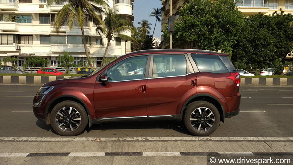 Mahindra XUV500 W11 Review — How ‘Plush & New’ Is It? Mahindra XUV500 W11 Review — How ‘Plush & New’ Is It?