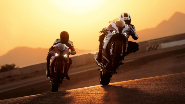 EICMA 2018: BMW S1000RR 2019 Model Unveiled; Specs, Details & Images