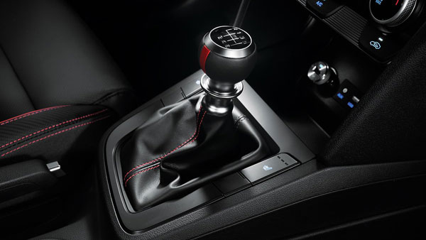 New Hyundai Elantra Sport 2019 To Rival The Skoda Octavia RS