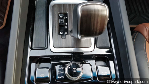 Mahindra Alturas G4 Review — The Benchmark For Future Mahindra SUVs?