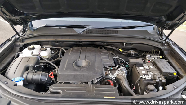 Mahindra Alturas G4 Video Overview: All The Essentials You Should Know Before Buying It Mahindra Alturas G4 Video Overview: All The Essentials You Should Know Before Buying It