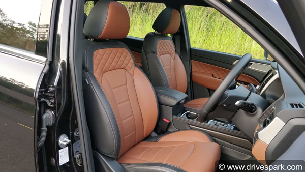 Mahindra Alturas G4 Review — The Benchmark For Future Mahindra SUVs?