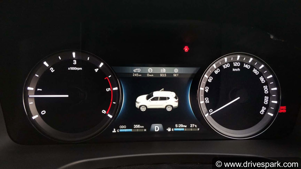 Mahindra Alturas G4 Review — The Benchmark For Future Mahindra SUVs?