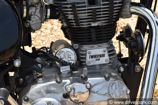 Jawa Vs Royal Enfield Classic 350 Comparison: Price, Specifications, Features & Images
