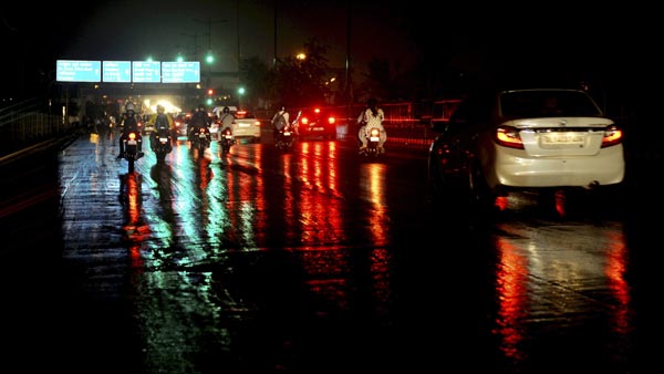 Traffic Police To Fine Modified Headlights; To Use Lux Meter To Check Intensity