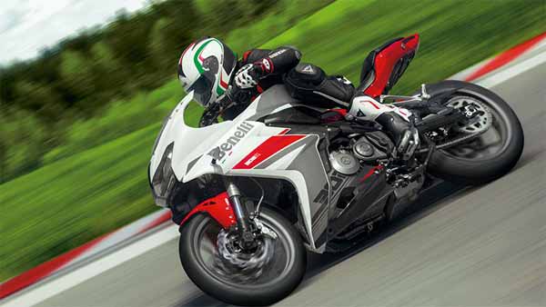 Benelli TNT 300, TNT 600i & 302R Re-Launched In India; Prices & Booking Details