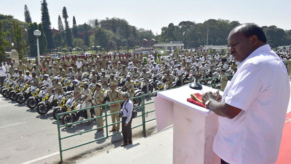 Bengaluru police apache rtr 160
