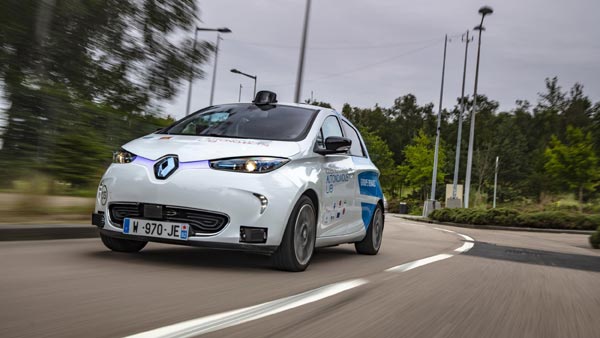 No Driverless Cars For India: Transport Ministry To Focus On Electric Vehicles Instead