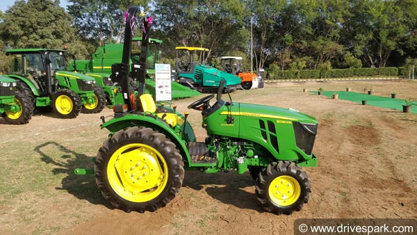 John Deere 3028EN Launched In India: John Deere 3028EN Images, Specifications & Details