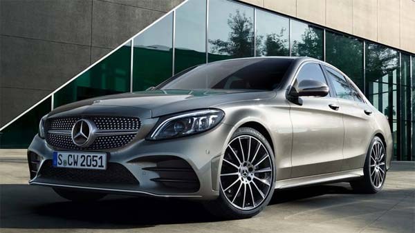 2018 Mercedes-Benz C-Class Petrol Variant Launched In India: Price & Specification Details 2018 Mercedes-Benz C-Class Petrol Variant Launched In India: Price & Specification Details