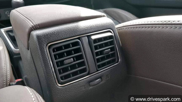 Nissan Kicks Interiors Revealed; Dual-Tone Cabin, Touchscreen Infotainment, 360-Degree Camera & More