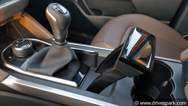 Tata Harrier Image Gallery — The Tata Harrier Has The Quirkiest Handbrake Lever Ever!