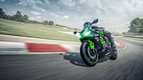 Kawasaki Ninja ZX-6R Launched In India: Kawasaki Ninja ZX-6R Price, Details & Specifications
